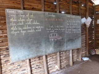 Französisch- und Kisuwahili-Unterricht